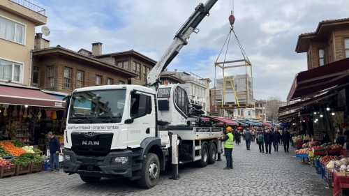 Yakacık Çarşı Vinç Kiralama